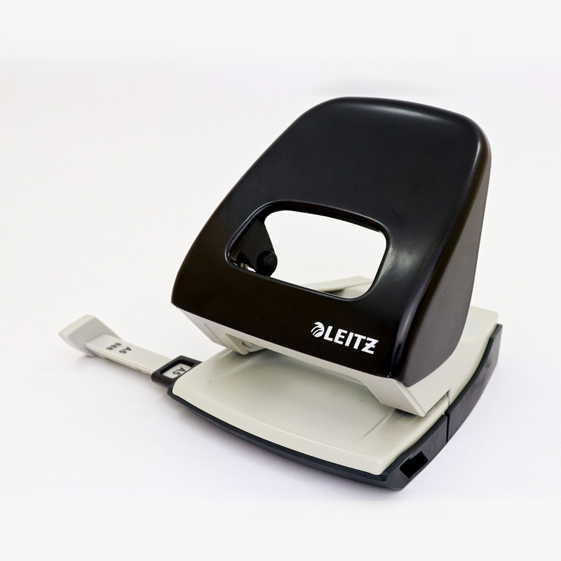 Locher mit Justierstange